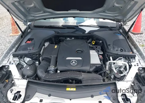 2017 Mercedes-Benz E 300 from USA, damaged, VIN WDDZF4JB9HA105256